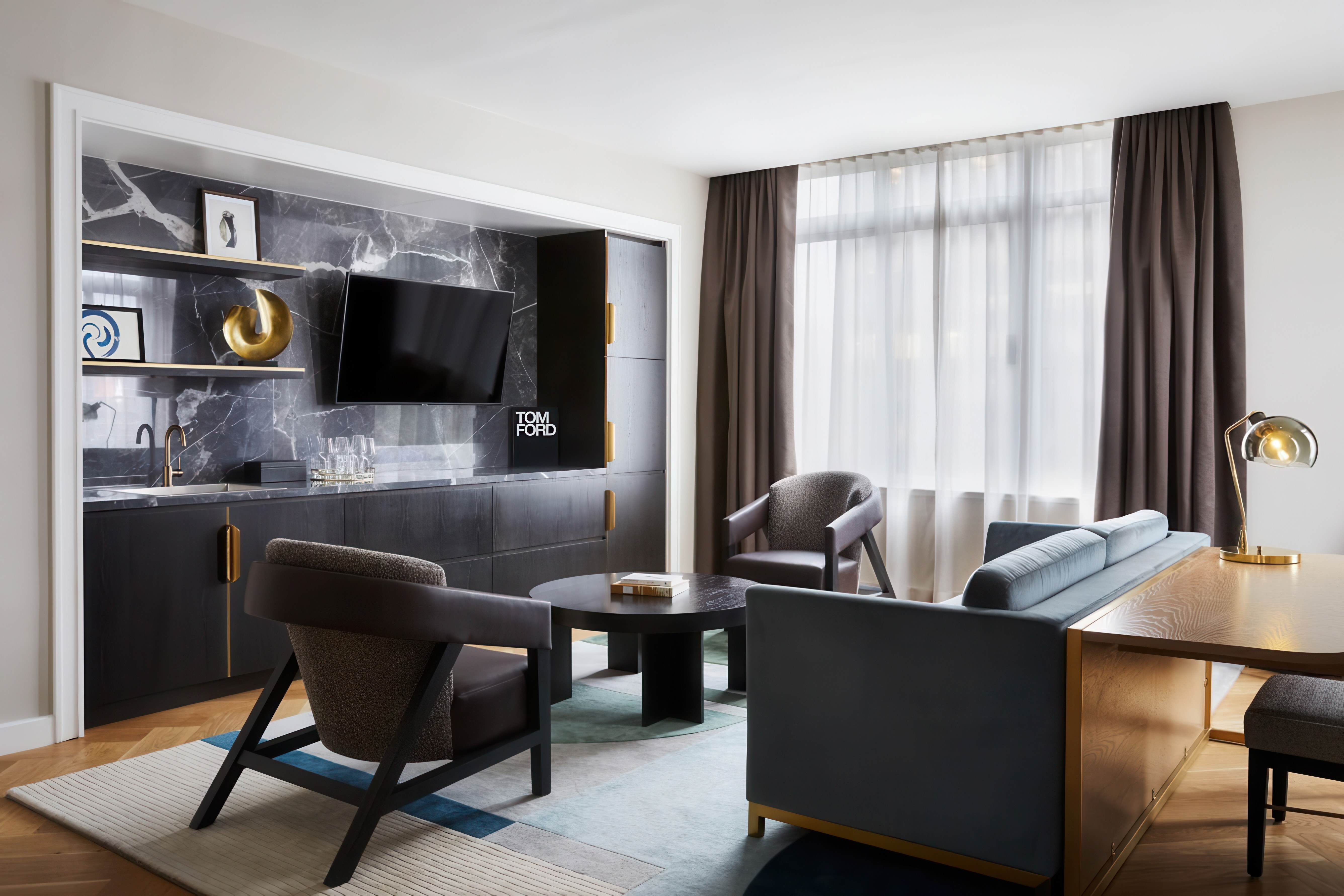 sky-suite-living-room-gigapixel.jpeg