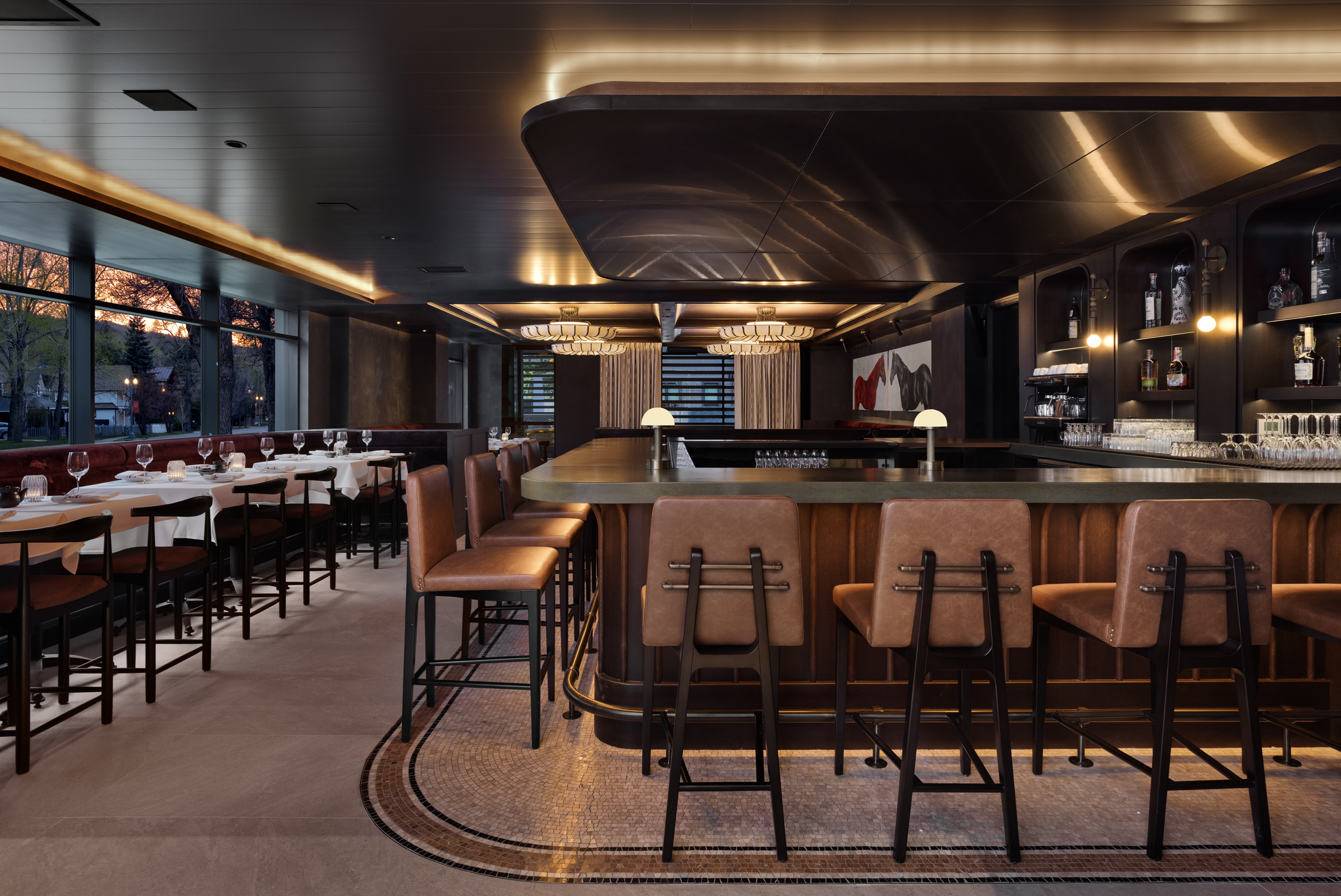 image of Lola 41 Aspen interior, courtesy of White Elephant Aspen