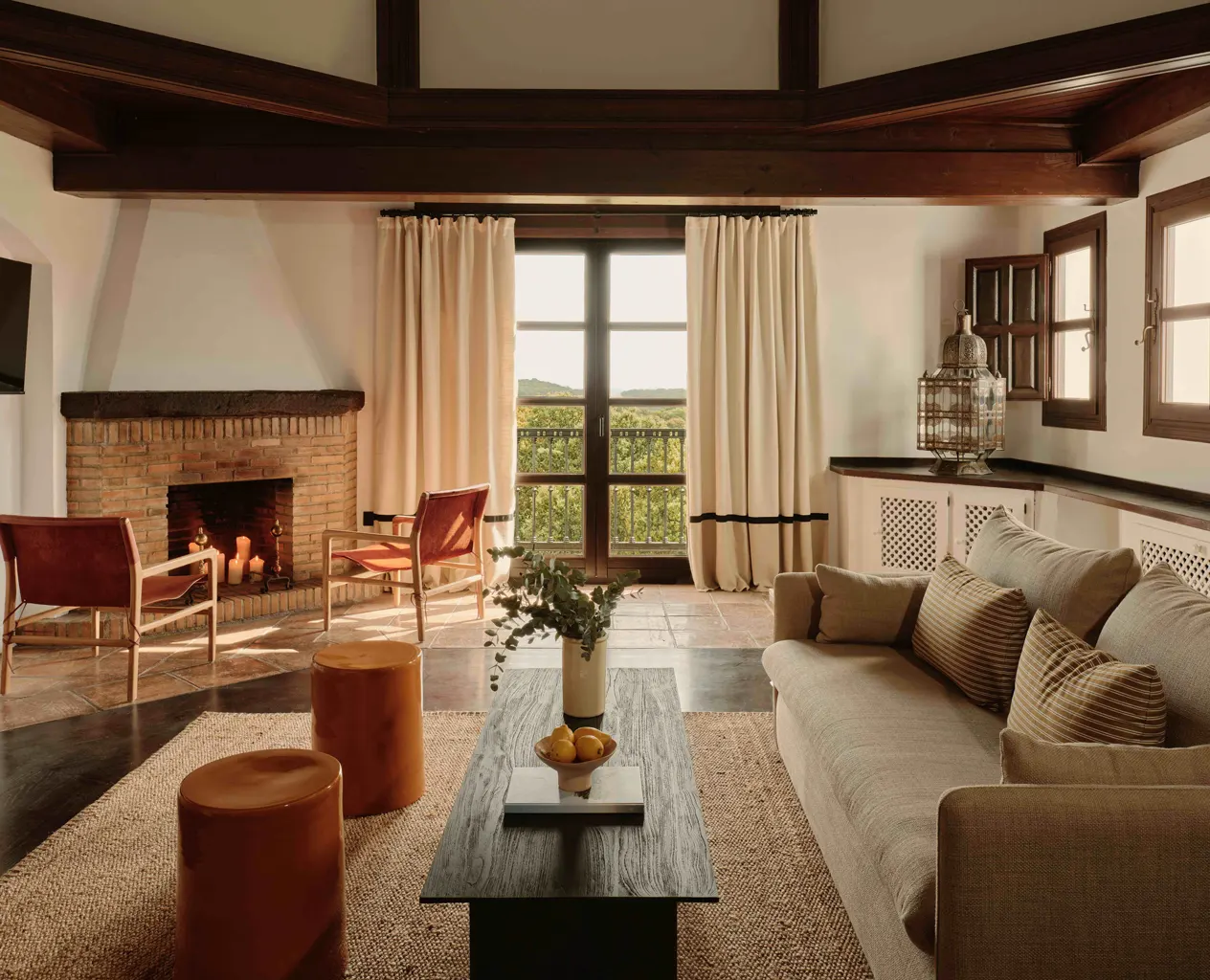 Encinar Grand Double Suite, image courtesy of Finca La Bobadilla