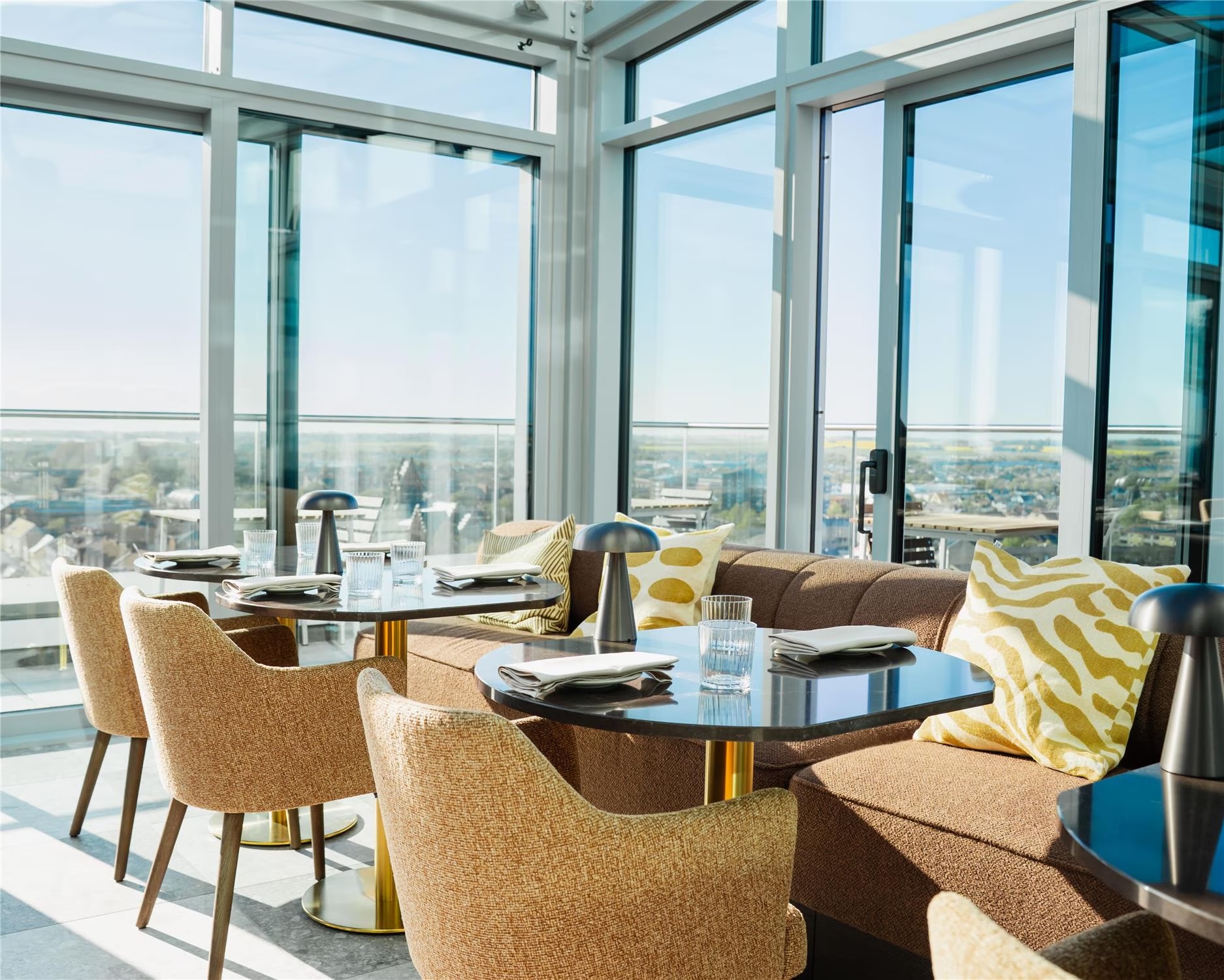 Restaurant, image courtesy of Willow WorldHotels Crafted