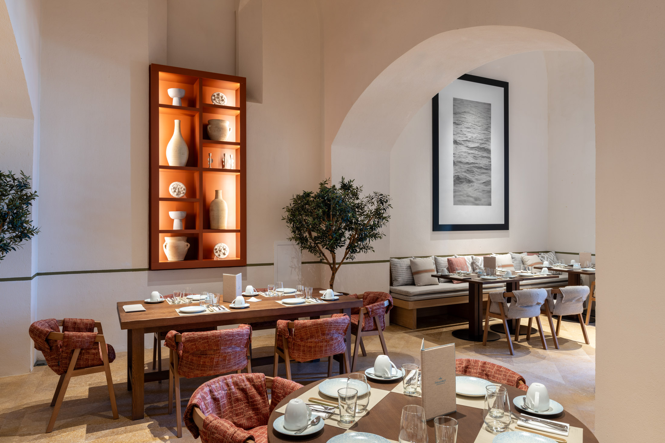 Image of Dining Venue Almudaina, courtesy of Parador de Ibiza