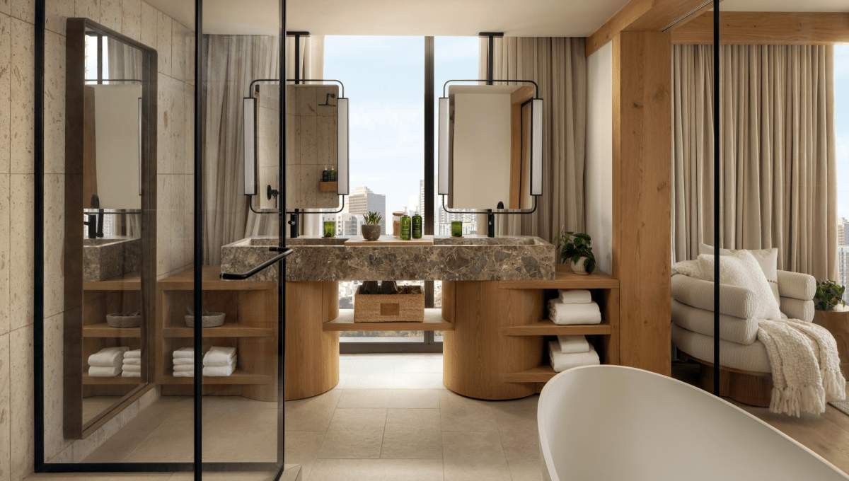1H_AUS_ModelRoom_BathroomVanityWideh1280.jpg