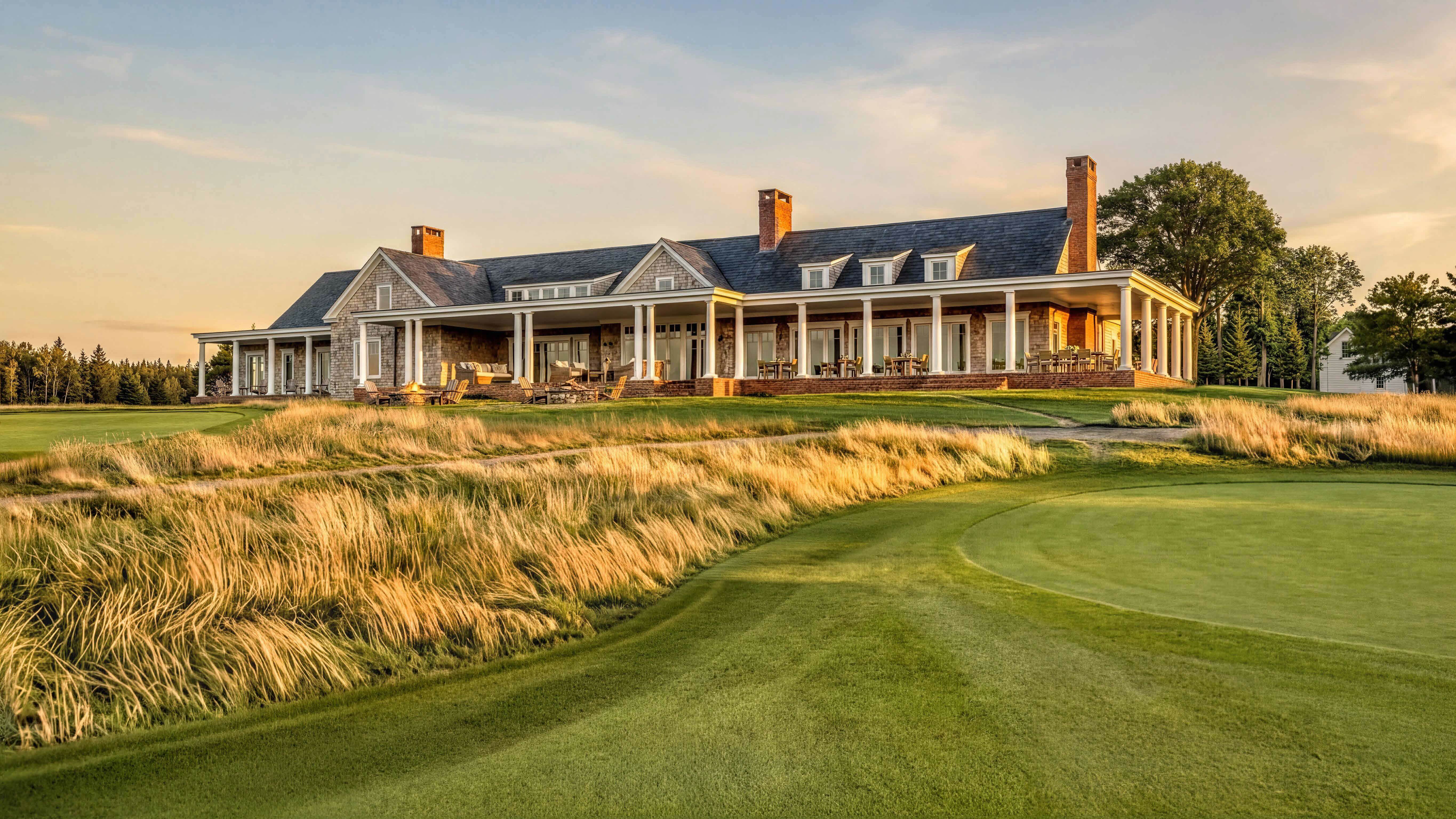 RENDERING - CLUBHOUSE VIEW FROM 18TH FAIRWAY.jpeg