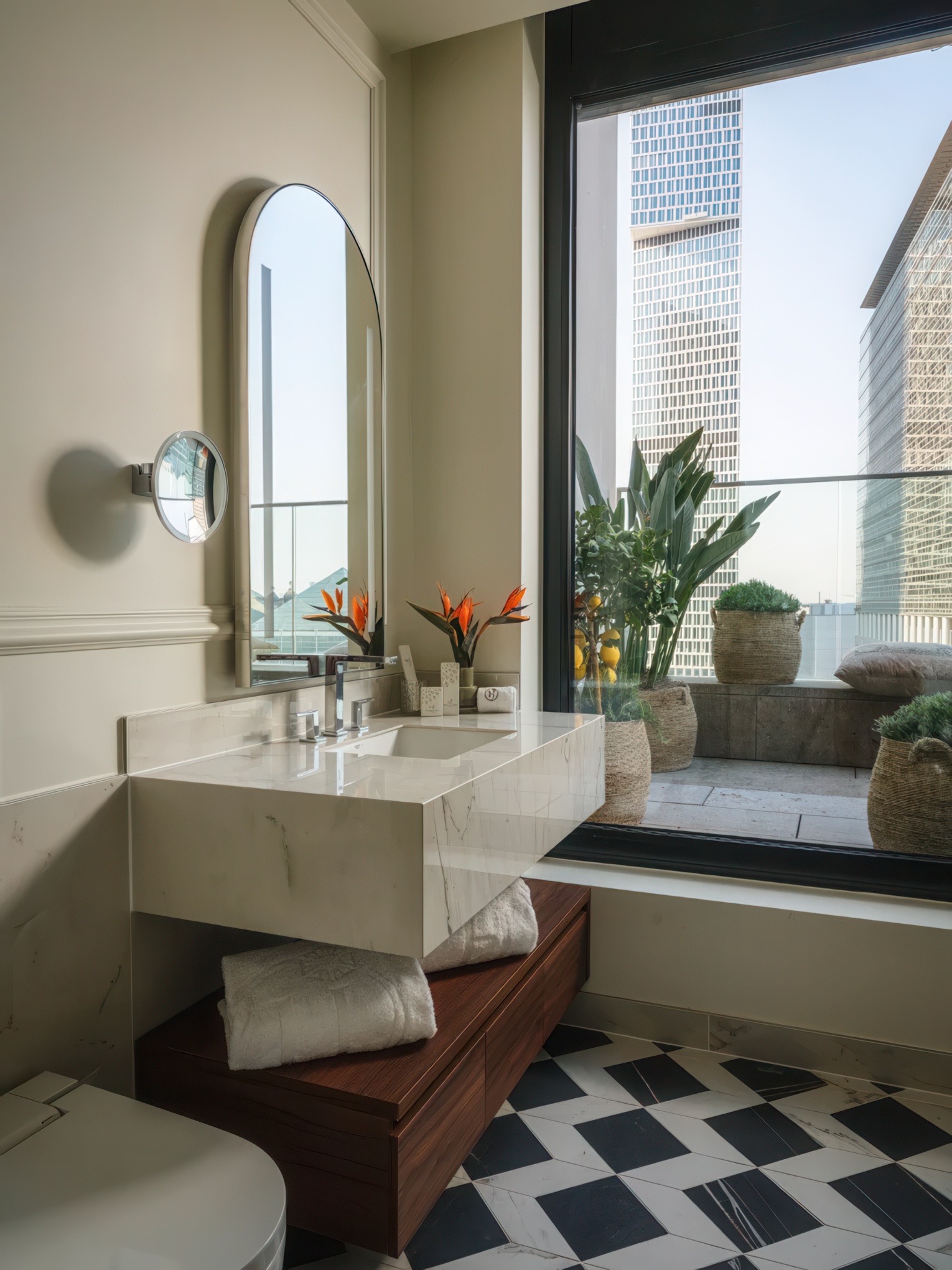 image of a Suite Bathroom, courtesy of Taj