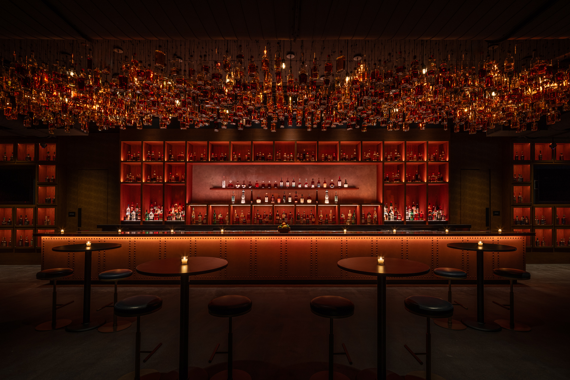 The_Truth_Harlans_Bar.jpg