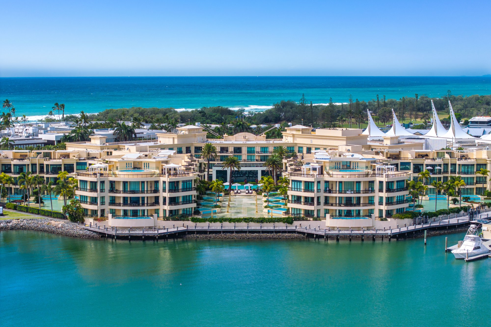 LXR Gold Coast — Hotel in Main Beach, Gold Coast