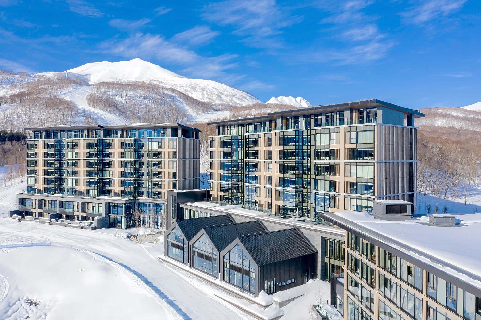 One Hanazono Villas — Residences in Hanazono, Kutchan