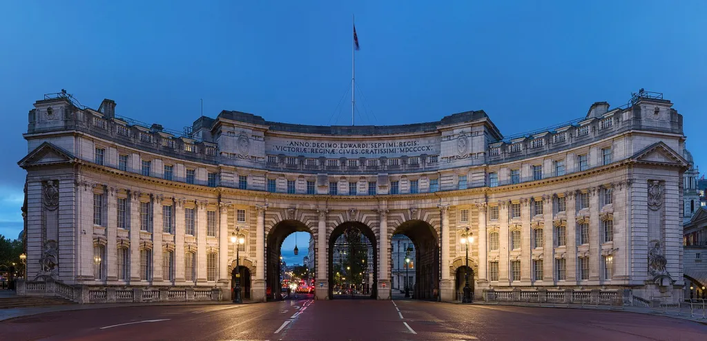Waldorf Astoria London Admiralty Arch — Mixed-Use in Westminster, London
